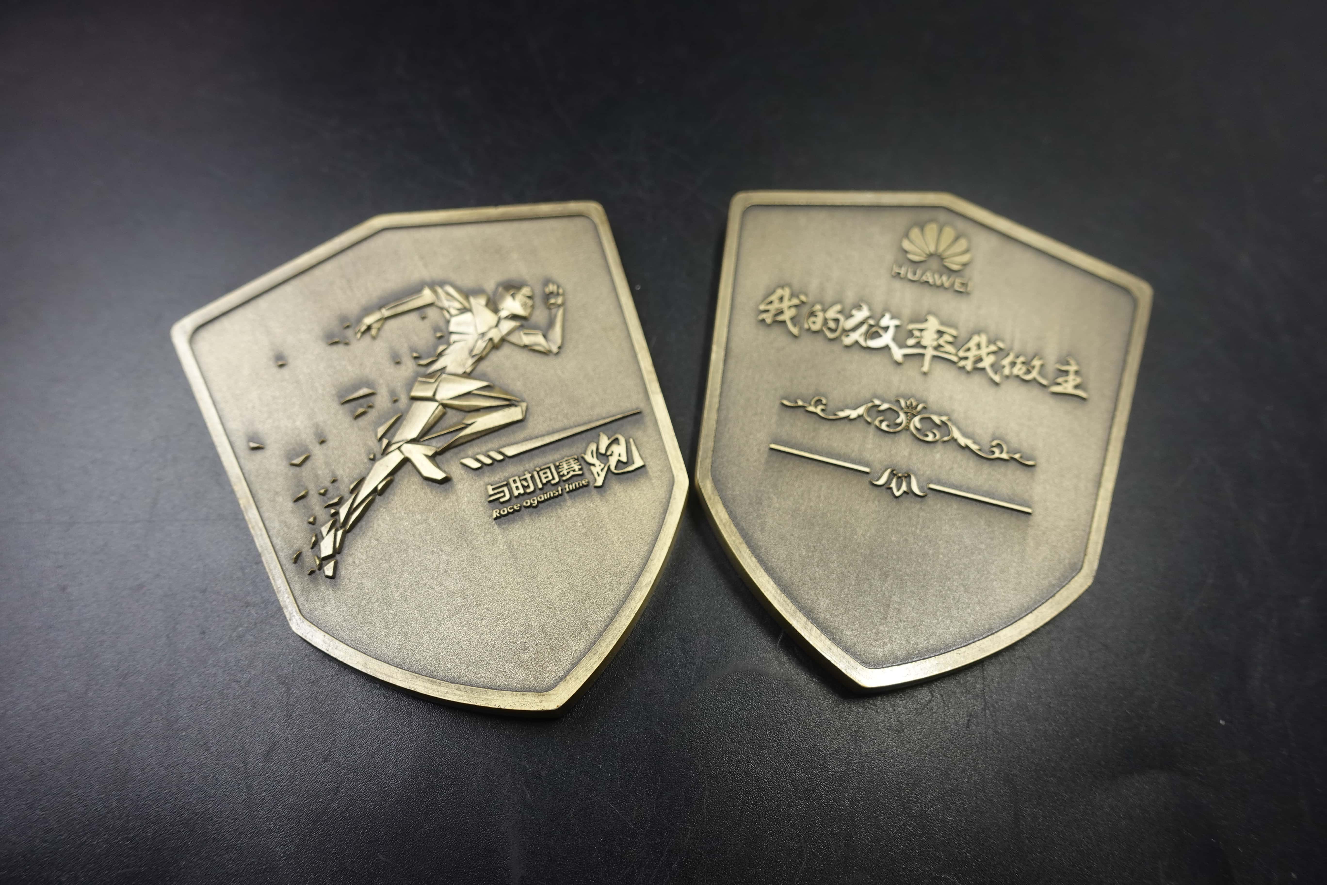 Badges 4