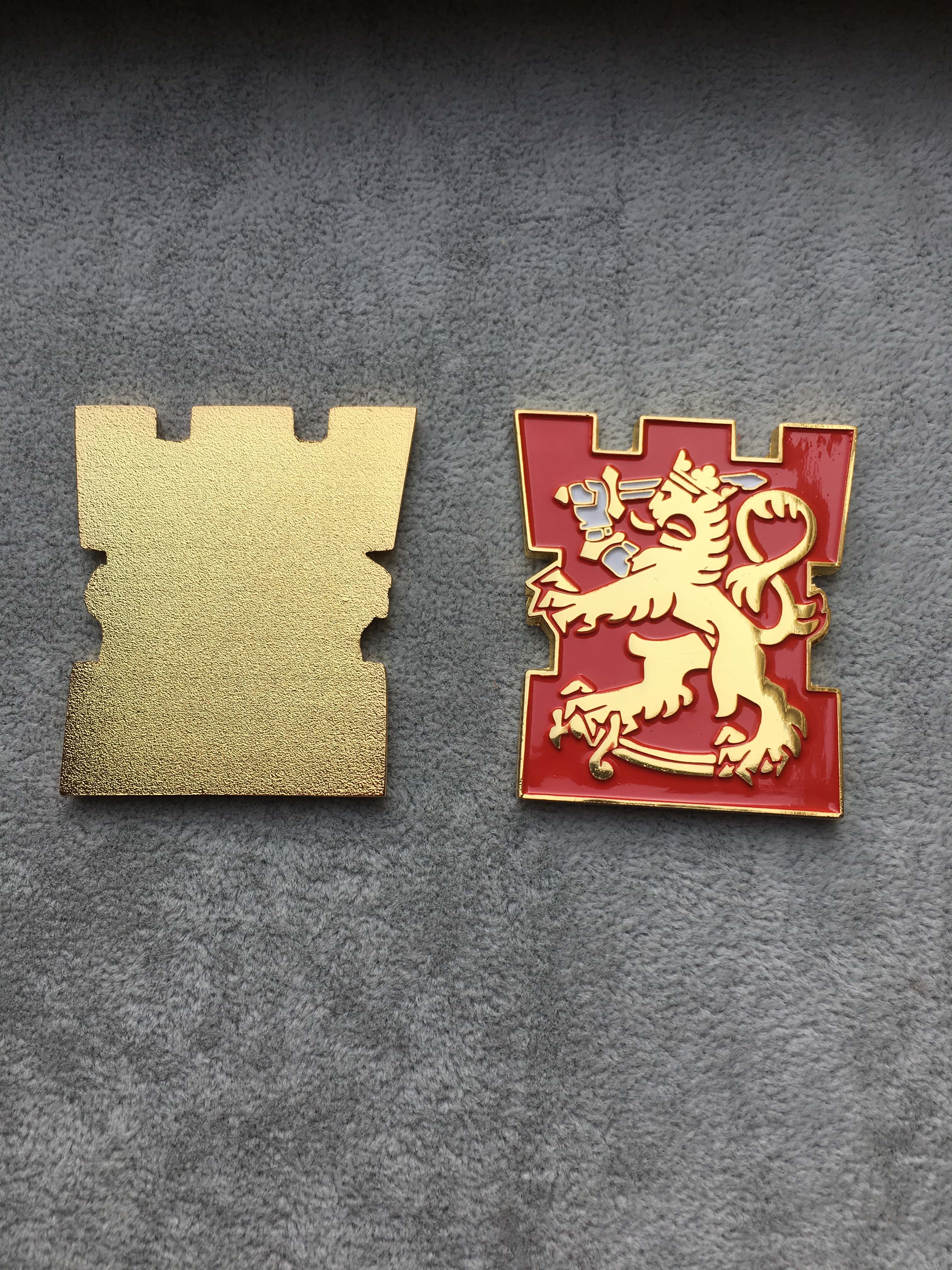 Pins 13