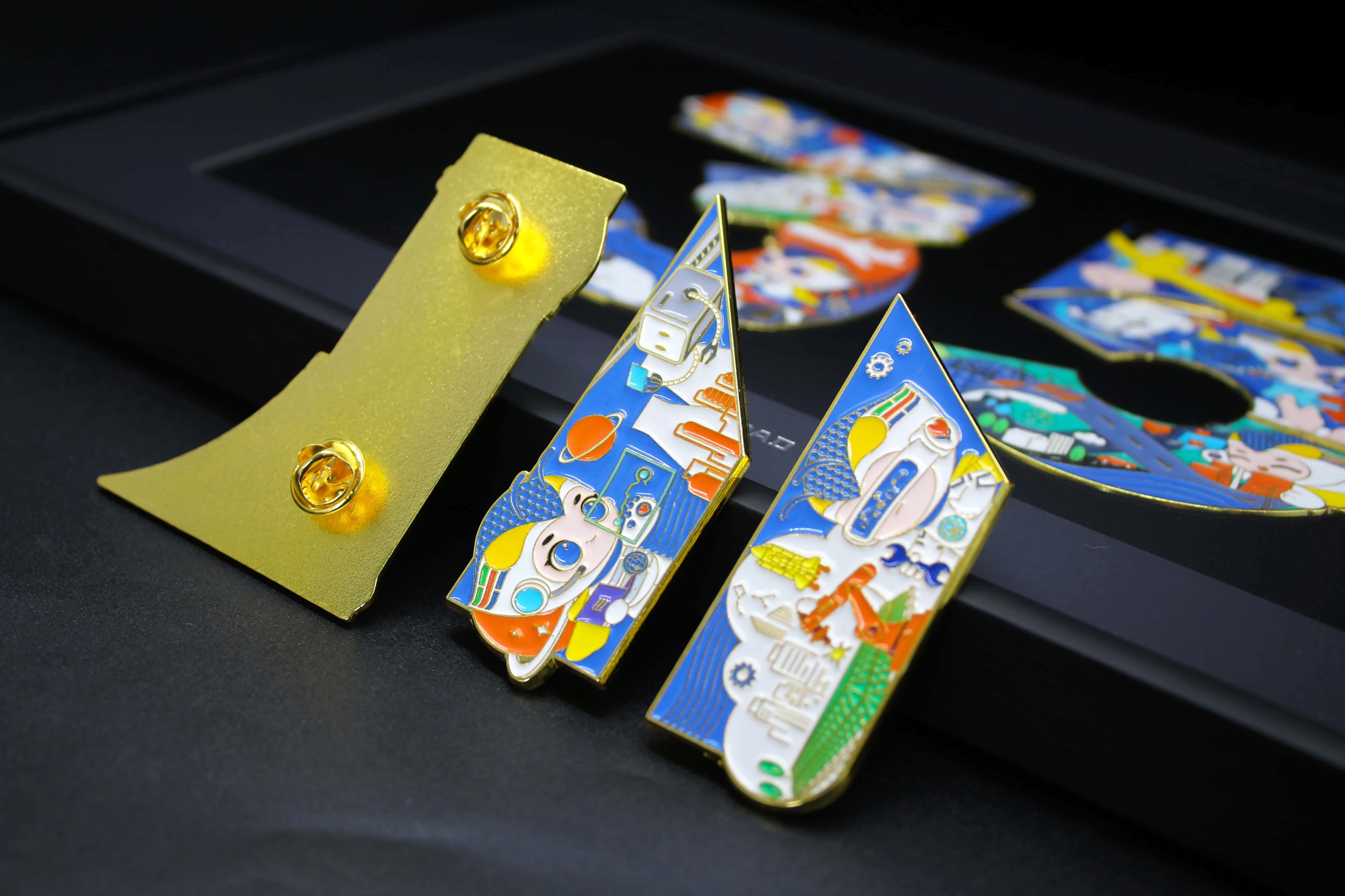 Pins 17